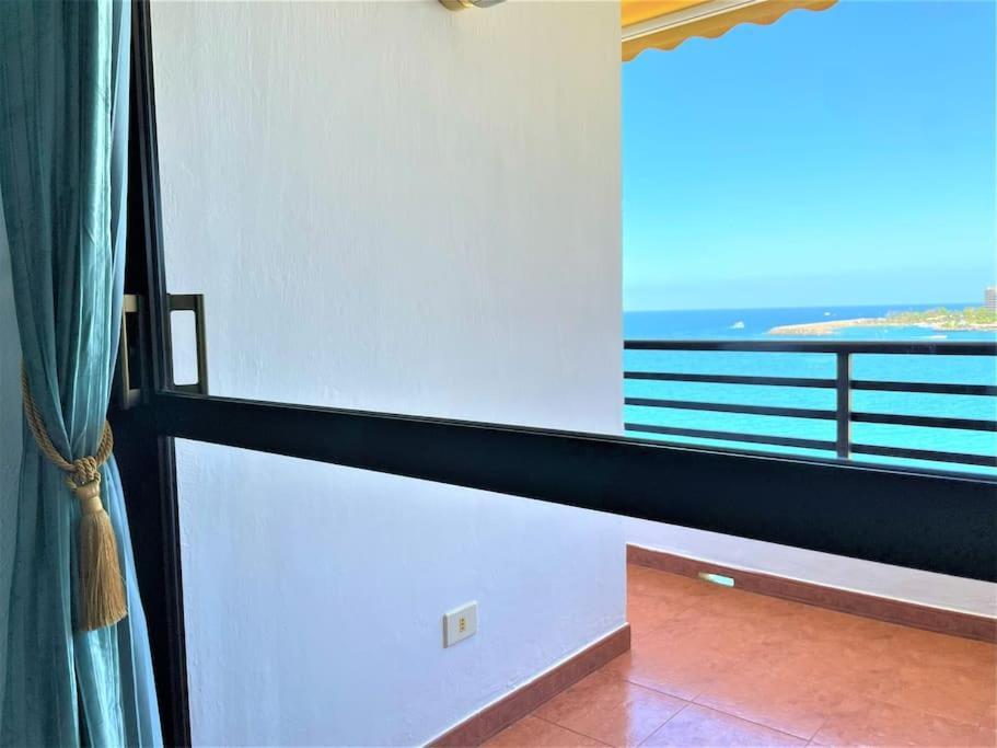 Donana Beach Front Apartment ปาตาลาวากา ภายนอก รูปภาพ